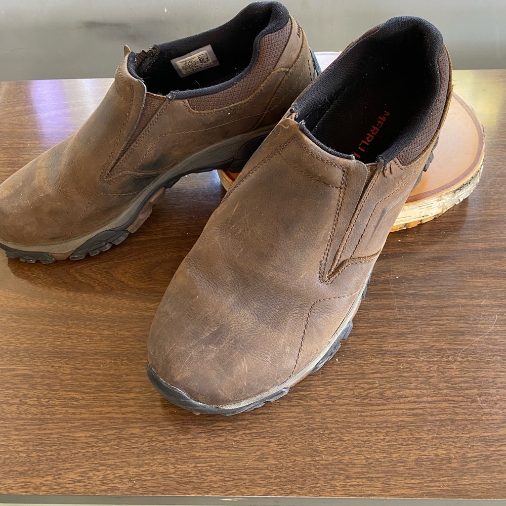 MERRELL mens slip on shoe